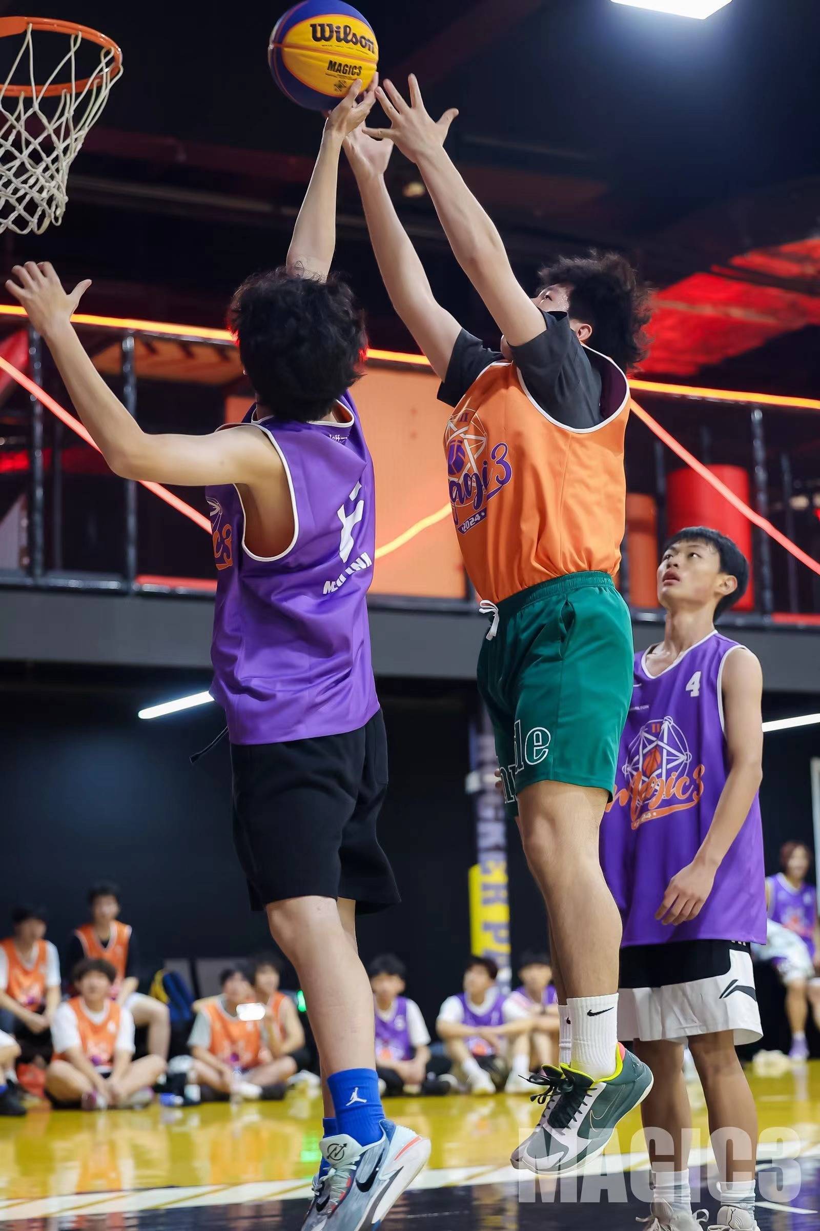 青春激扬的校园篮球赛成为广大学子锻炼身体的重要平台的简单介绍 青春激扬的校园篮球赛成为广大学子锻炼身体的重要平台的简单介绍