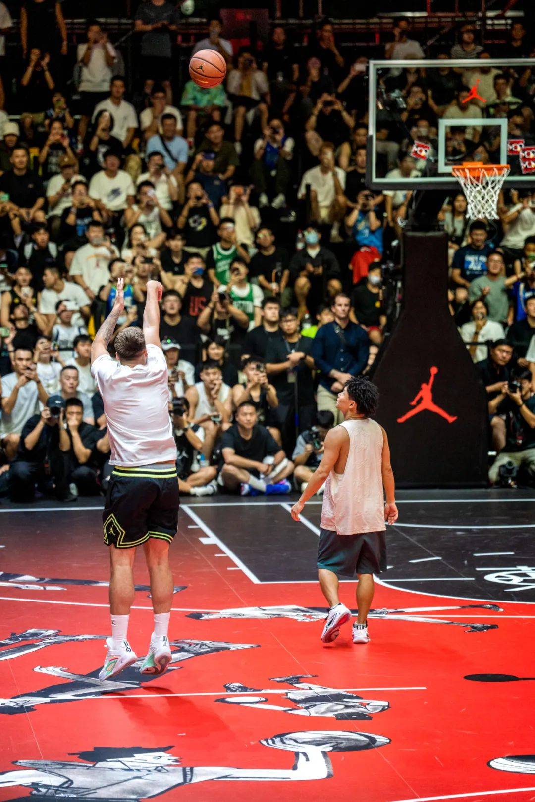 leyu乐鱼体育综合-球迷回忆：你支持的球星最感动瞬间