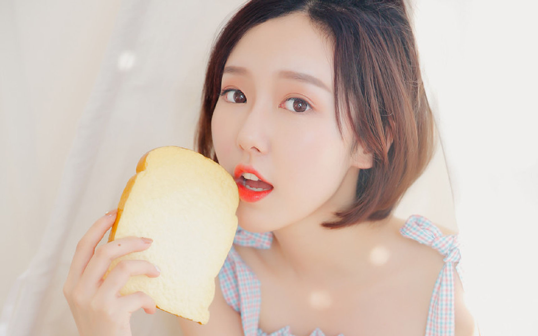 leyu乐鱼体育综合-艾比·德尔福：南非队中场与后防线的桥梁，为队友创造机会，艾比德什么意思